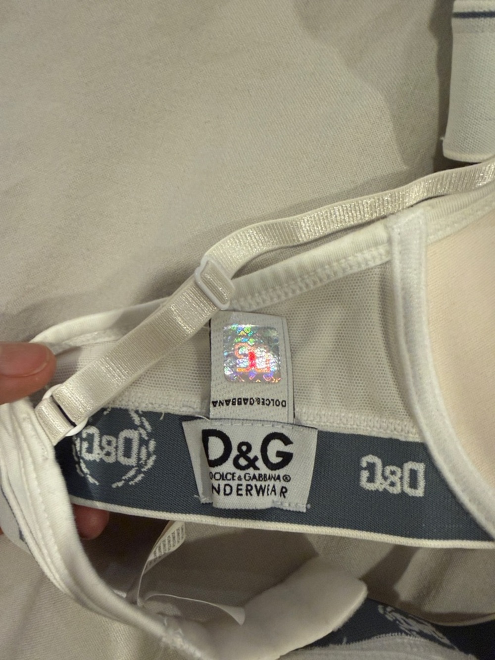 Like NEW - D&G Padded T-Shirt Bras - Trio Pack - 36A - Picture 3 of 10